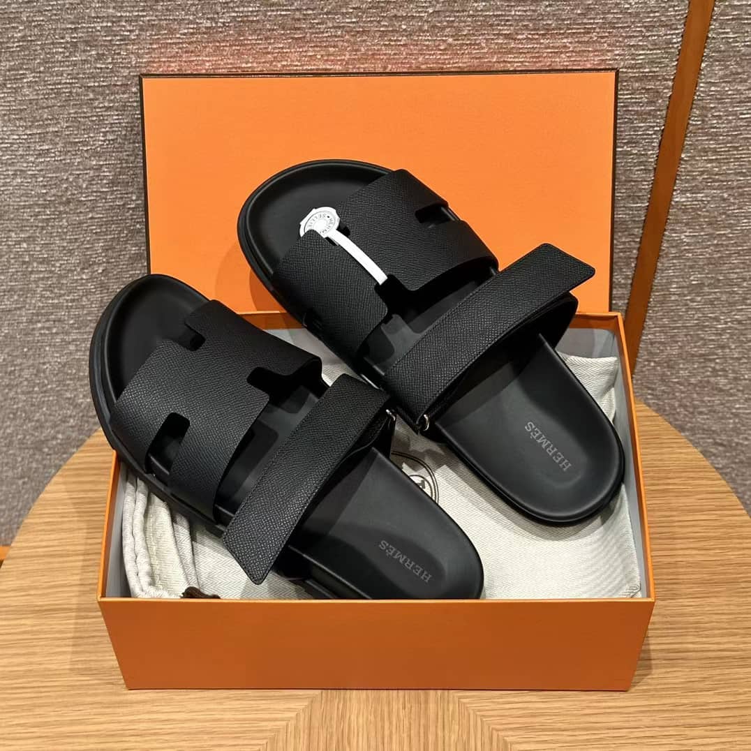 Hermès Chypre Sandalen Schwarz