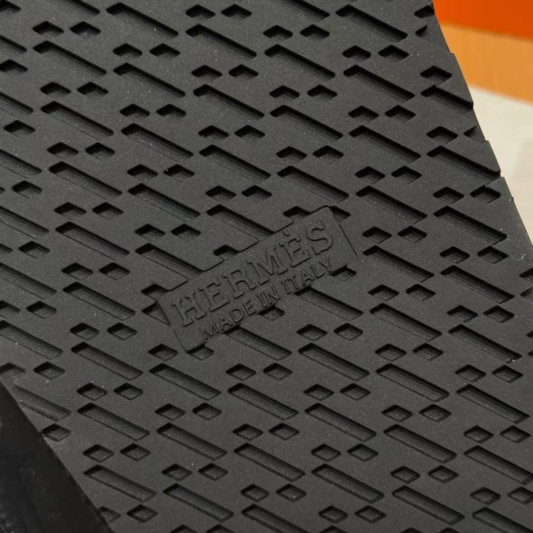 Hermès Chypre Sandalen Schwarz
