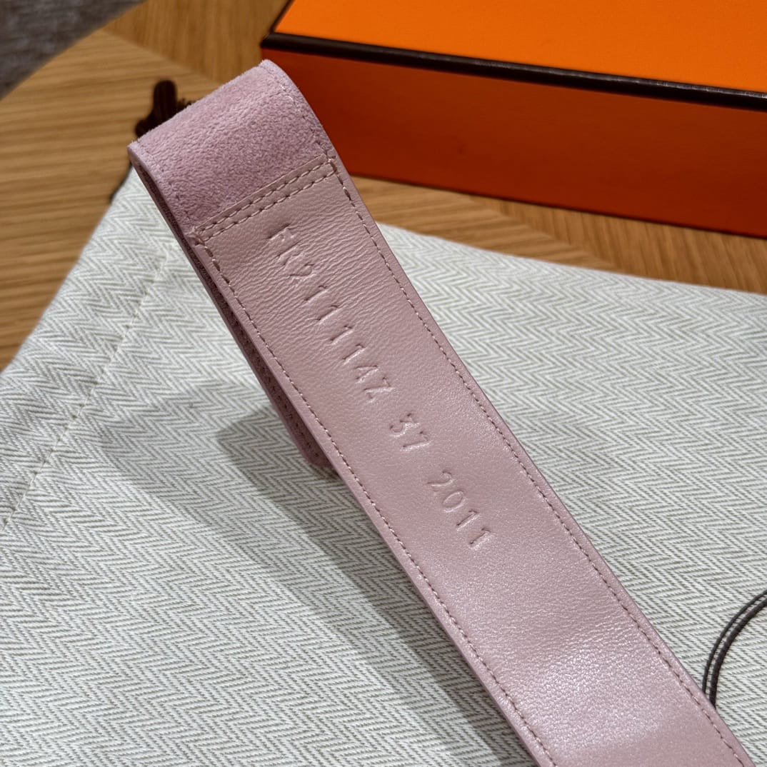 Sandalen Chypre Hermès Wildleder Rosa