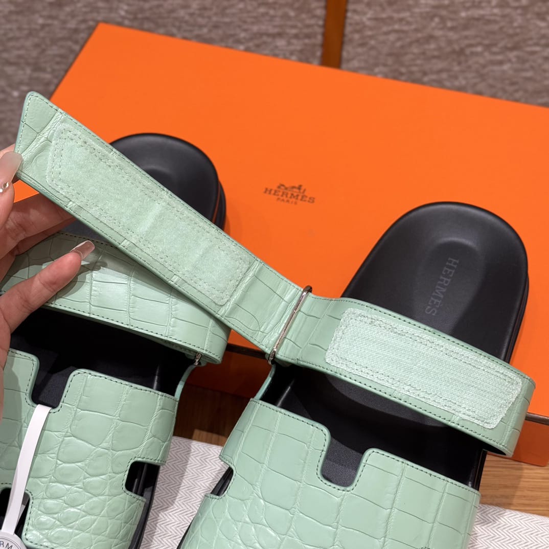 Hermès Chypre Sandalen Bleu Caïman