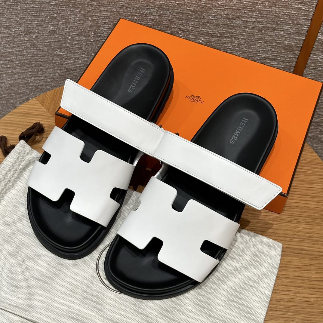 Hermès Chypre Sandalen Weiß