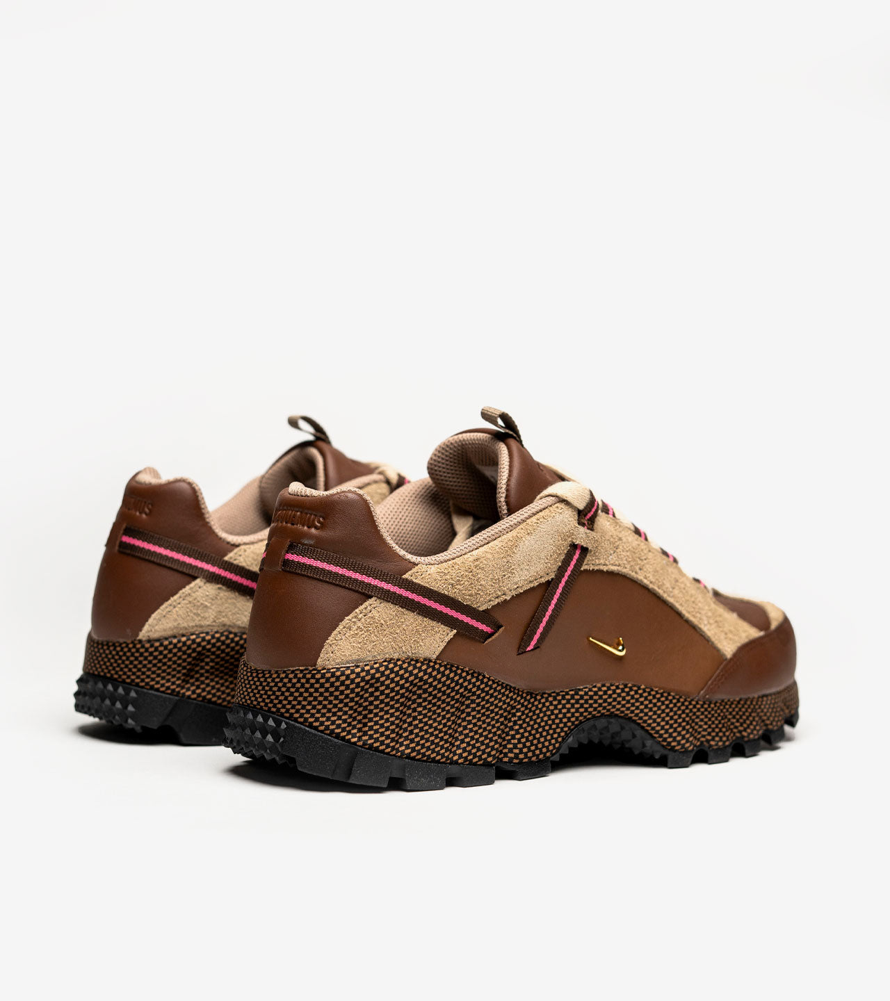 Nike Air Humara LX Jacquemus Ale Brown Gold (Damen)