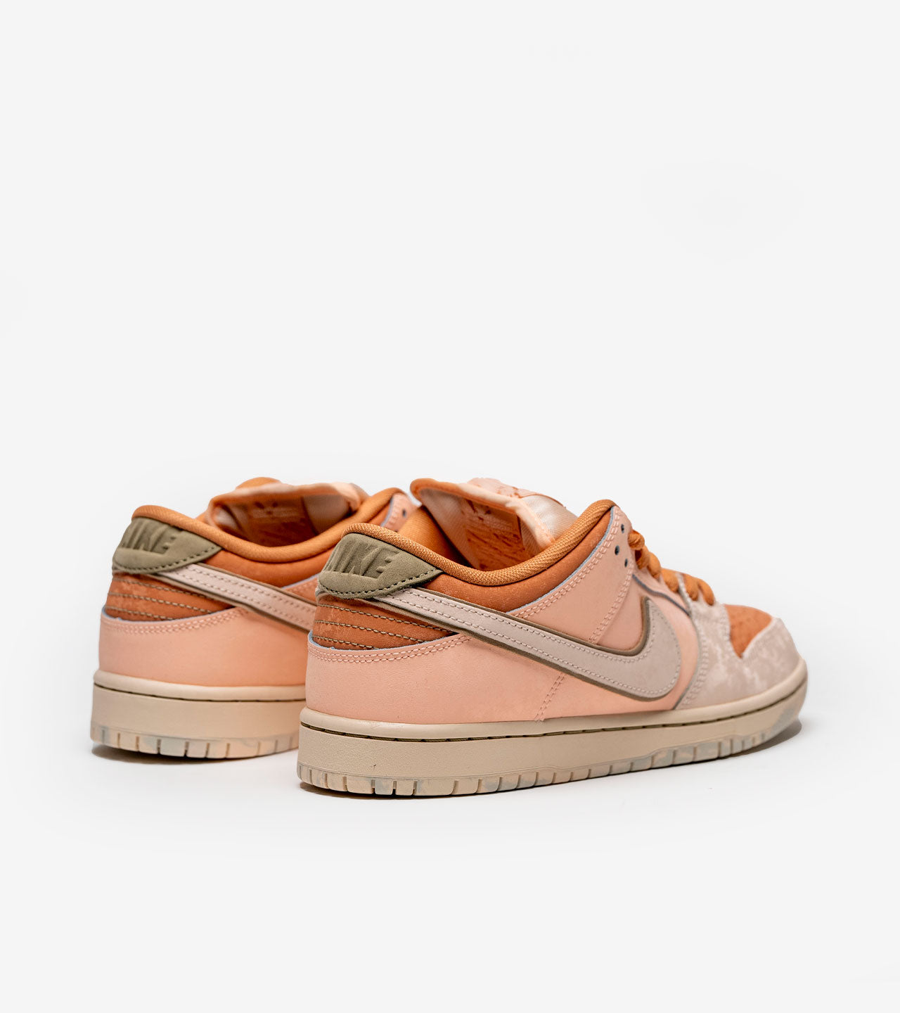 Nike SB Dunk Low Trocadero Gärten