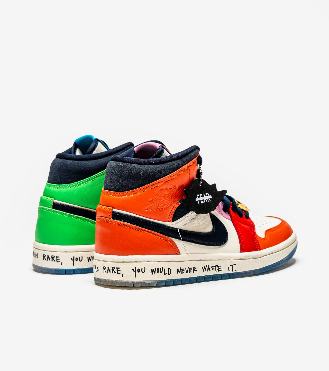 Jordan 1 Mid SE Fearless Melody Ehsani (Damen)