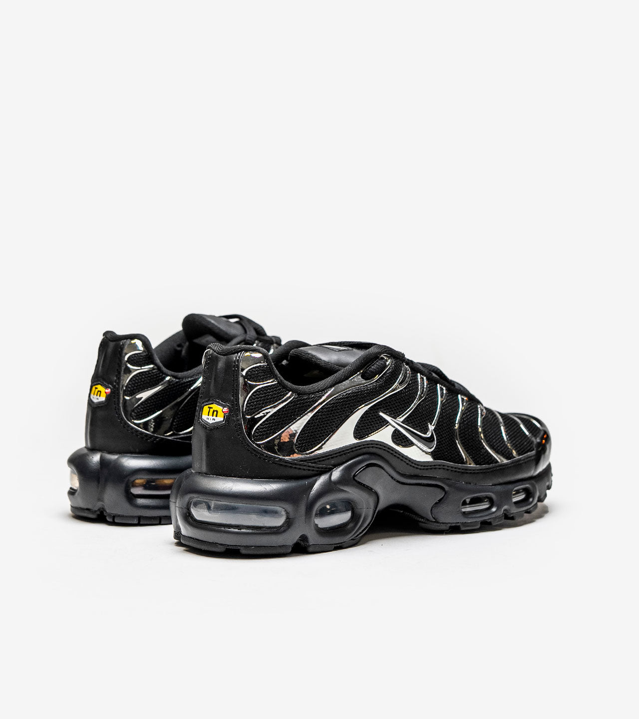 Nike Air Max Plus SE Black Chrome (Damen)